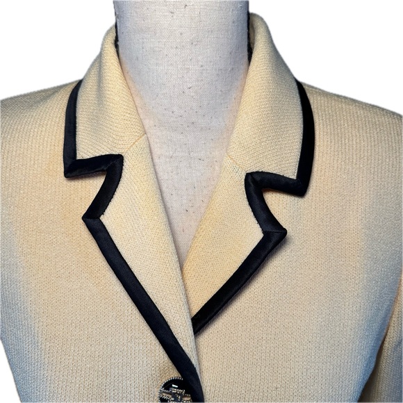 St John Collection Butter Yellow Blazer with Black Trim Sz 2 - Picture 4 of 10